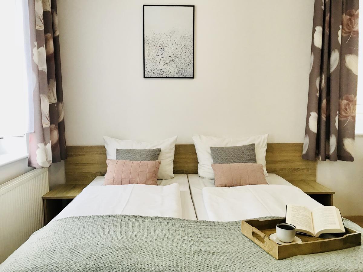 Azalia Bed & Breakfast Ustronie Morskie Eksteriør bilde