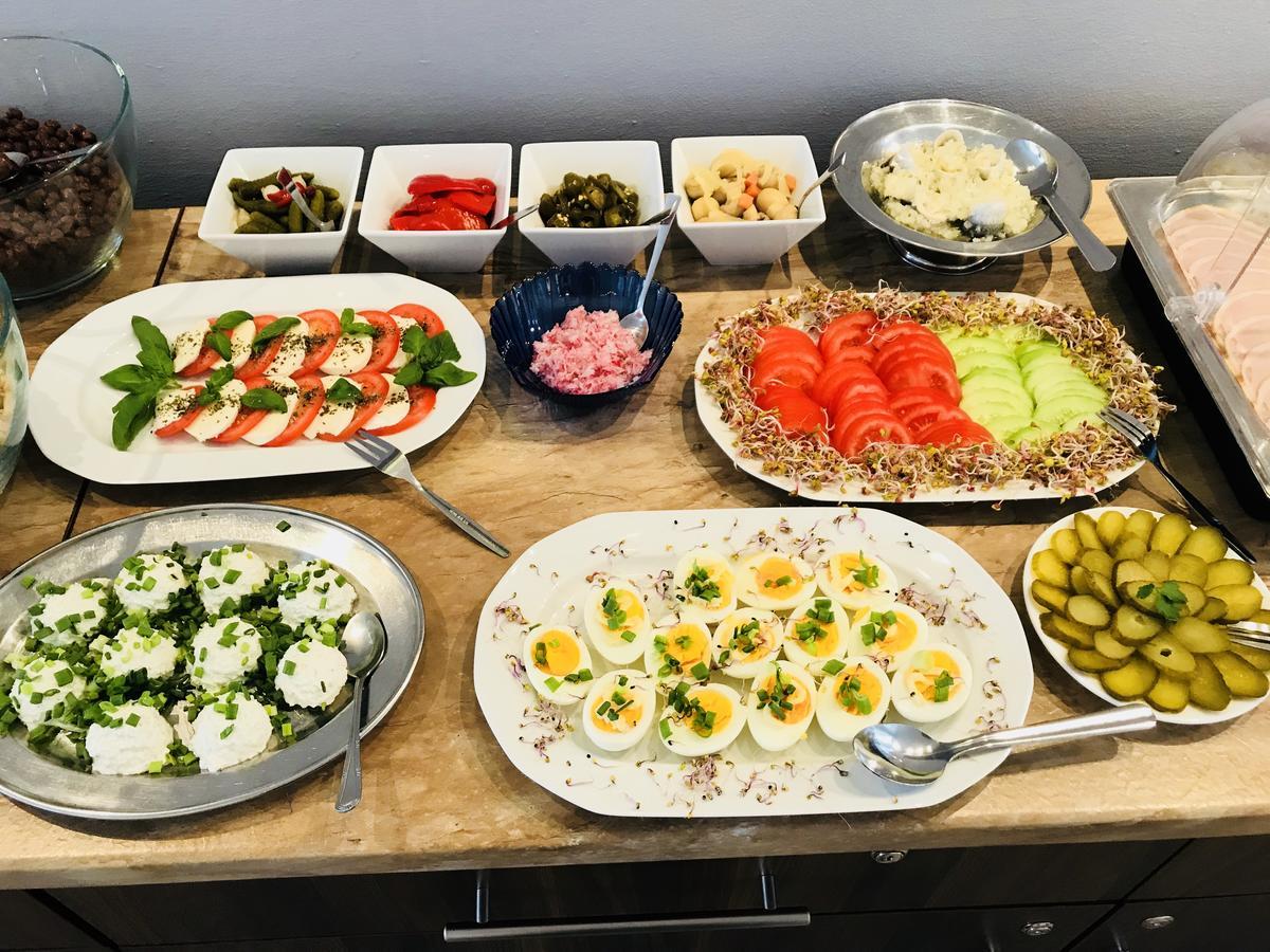 Azalia Bed & Breakfast Ustronie Morskie Eksteriør bilde