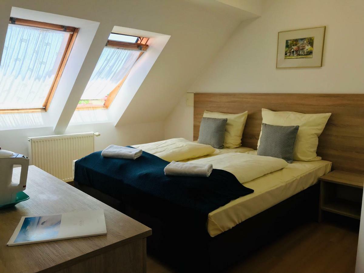 Azalia Bed & Breakfast Ustronie Morskie Eksteriør bilde