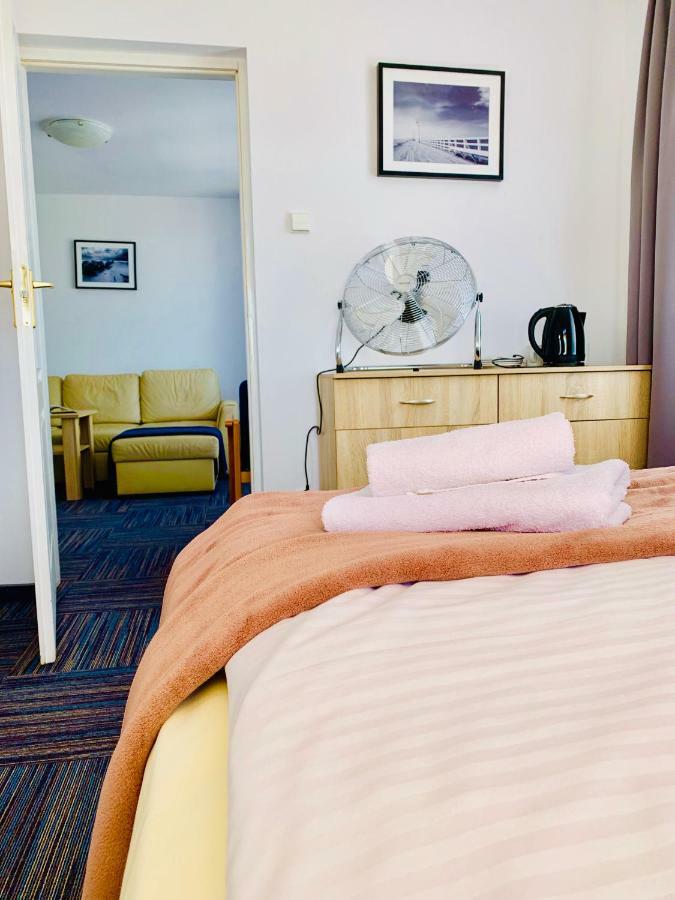Azalia Bed & Breakfast Ustronie Morskie Eksteriør bilde
