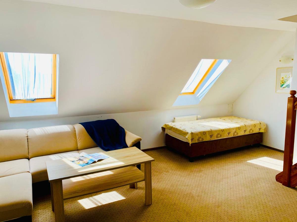 Azalia Bed & Breakfast Ustronie Morskie Eksteriør bilde